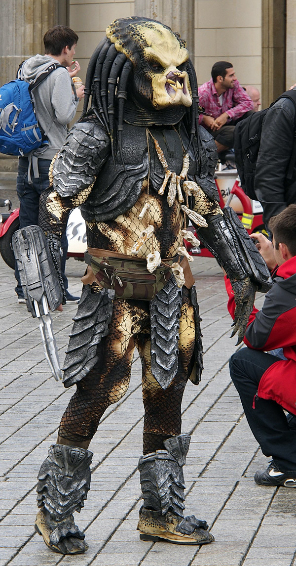 Alien at the Brandenburg Gate.