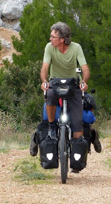 Paul along the gravel track to Potomje.