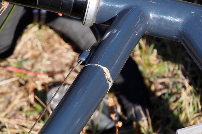 Brian's cracked top tube.