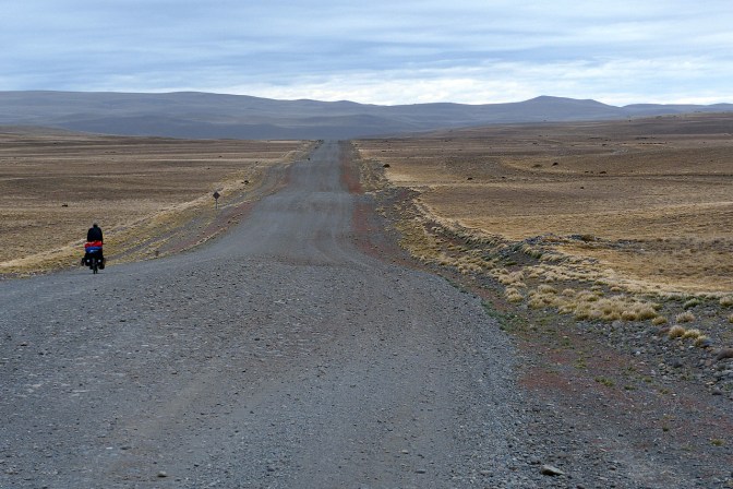 Heading north on Ruta 40 from Tapi Aike.