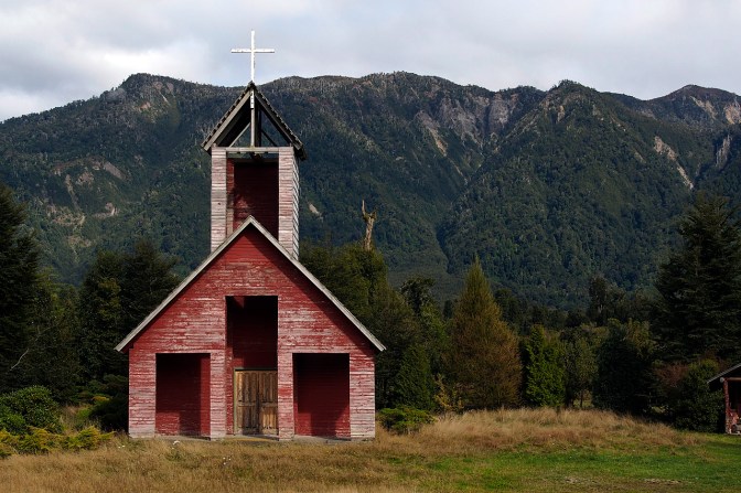 Wooden church along the road up to Paso Cardenal Samoré.