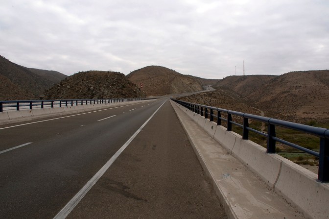 The Pan-American Highway, Ruta 5, west of Ovalle.