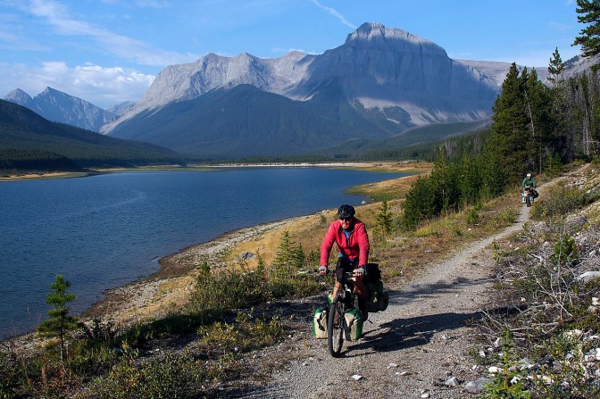A clear day along the Spray Lake Reservoir, probably one of the nicest bits of trail we cycled.